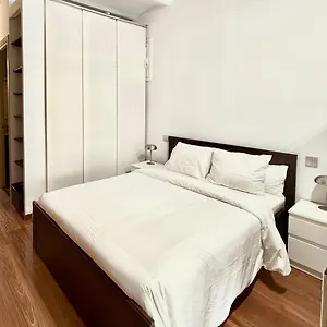 Newly Renovated Stylish Eixample - Great Location Apartamento